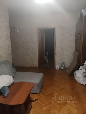 Продам трехкомнатную (3-комн.) квартиру, Староватутинский проезд, 11, Москва г