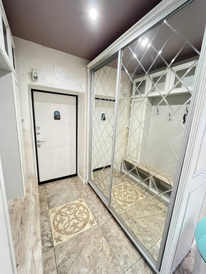 Продам трехкомнатную (3-комн.) квартиру, Аллея смелых ул, 188А, Калининград г