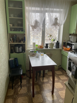 Продам двухкомнатную (2-комн.) квартиру, Коммунистическая ул, 13, Раменское г