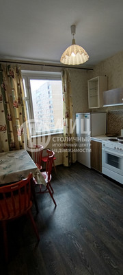 Продам двухкомнатную (2-комн.) квартиру, Ангарская ул, 17, Москва г