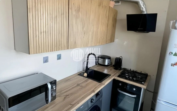 Продам двухкомнатную (2-комн.) квартиру, 50 лет Октября ул, 2/37, Красногорск г