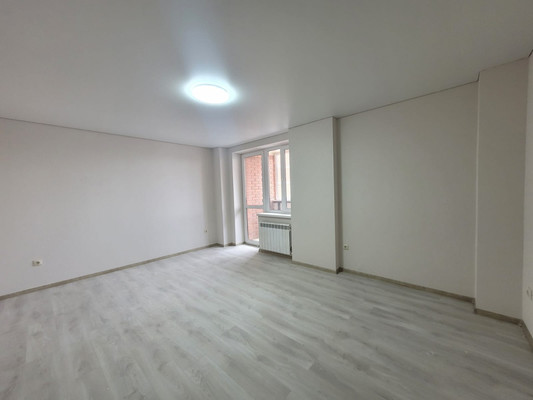 Продам трехкомнатную (3-комн.) квартиру, Московская ул, 12, Нальчик г