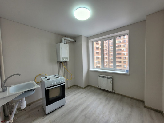 Продам трехкомнатную (3-комн.) квартиру, Московская ул, 12, Нальчик г