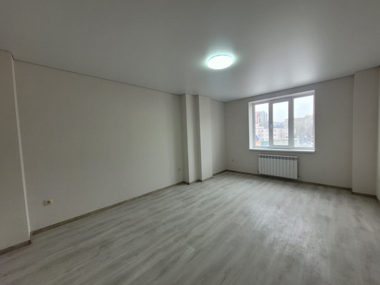 Продам трехкомнатную (3-комн.) квартиру, Московская ул, 12, Нальчик г