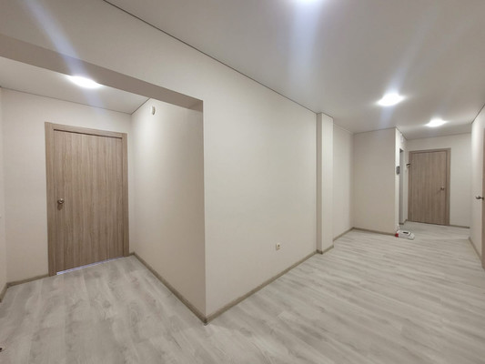 Продам трехкомнатную (3-комн.) квартиру, Московская ул, 12, Нальчик г