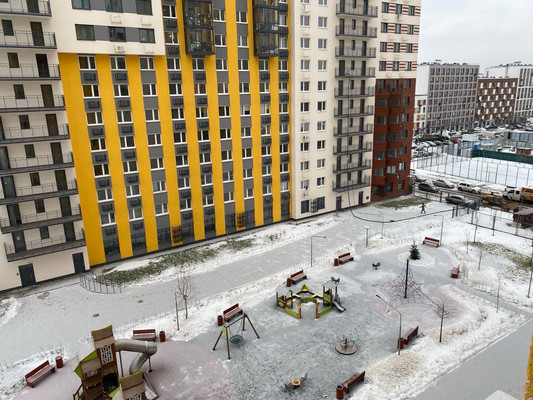 Продам двухкомнатную (2-комн.) квартиру, Западный квартал (Купелинка мкр) ул, 5к2, Сапроново д