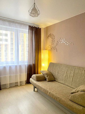 Продам двухкомнатную (2-комн.) квартиру, Западный квартал (Купелинка мкр) ул, 5к2, Сапроново д