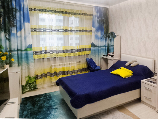 Продам трехкомнатную (3-комн.) квартиру, Подмосковный б-р, 8, Красногорск г