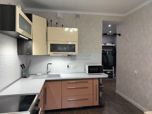 Продам однокомнатную (1-комн.) квартиру, Красногорский б-р, 11, Красногорск г