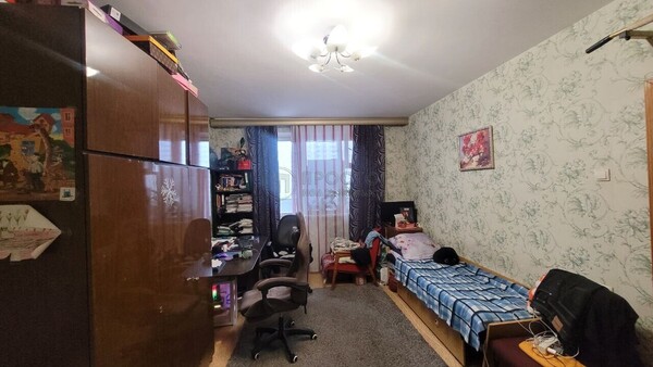 Продам однокомнатную (1-комн.) квартиру, Ленская ул, 28, Москва г