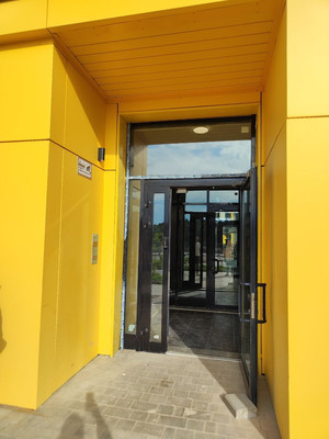 Продам двухкомнатную (2-комн.) квартиру, 1/1, Юрлово д