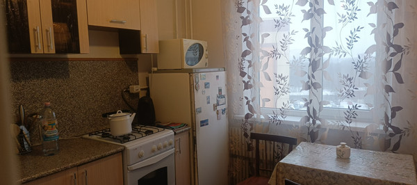 Продам двухкомнатную (2-комн.) квартиру, Ломоносова ул, д114/27, Воронеж г