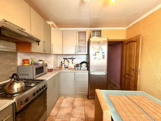 Продам многокомнатную квартиру, Дмитровская ул, 1, Базарово д