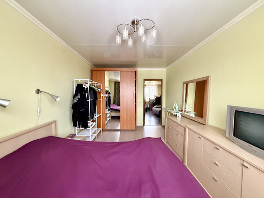 Продам многокомнатную квартиру, Дмитровская ул, 1, Базарово д