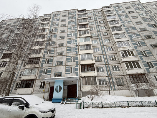 Продам многокомнатную квартиру, Дмитровская ул, 1, Базарово д