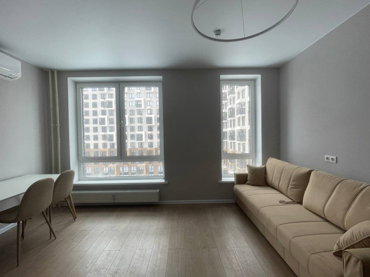 Продам однокомнатную (1-комн.) квартиру, Современников (Пригород Лесное мкр.) ул, 2, Мисайлово д