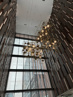 Продам двухкомнатную (2-комн.) квартиру, Светланова ул, 11к2, Москва г