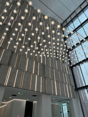 Продам двухкомнатную (2-комн.) квартиру, Светланова ул, 11к2, Москва г