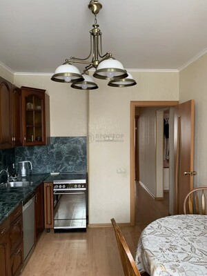 Продам двухкомнатную (2-комн.) квартиру, Гагарина пр-кт, 23, Люберцы г