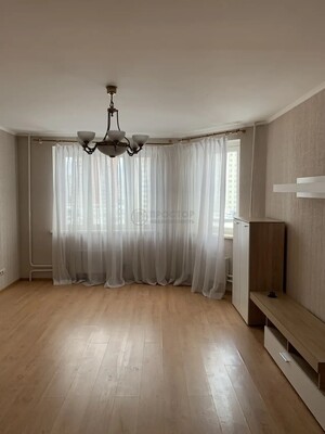 Продам двухкомнатную (2-комн.) квартиру, Гагарина пр-кт, 23, Люберцы г