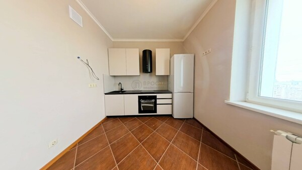 Продам двухкомнатную (2-комн.) квартиру, Ленинский пр-кт, 131, Москва г