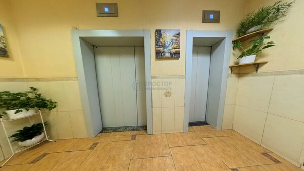 Продам двухкомнатную (2-комн.) квартиру, Ленинский пр-кт, 131, Москва г