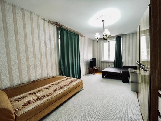 Продам двухкомнатную (2-комн.) квартиру, Алтуфьевское ш, 18В, Москва г