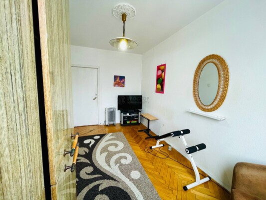 Продам двухкомнатную (2-комн.) квартиру, Алтуфьевское ш, 18В, Москва г