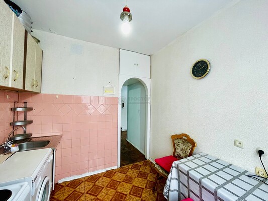 Продам двухкомнатную (2-комн.) квартиру, Алтуфьевское ш, 18В, Москва г