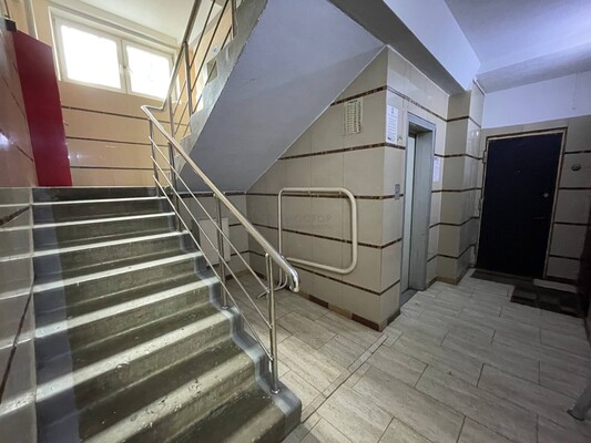 Продам двухкомнатную (2-комн.) квартиру, Алтуфьевское ш, 18В, Москва г