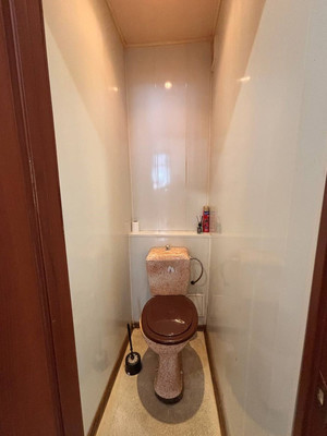 Продам двухкомнатную (2-комн.) квартиру, академика Королева ул, 10, Брянск г