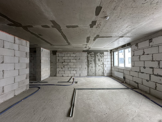 Продам трехкомнатную (3-комн.) квартиру, Братьев Гранат ул, 6, Сосенское п