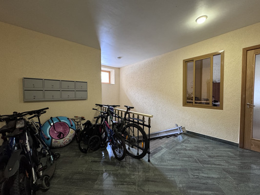 Продам двухкомнатную (2-комн.) квартиру, Нахимова ул, 15, Санкт-Петербург г