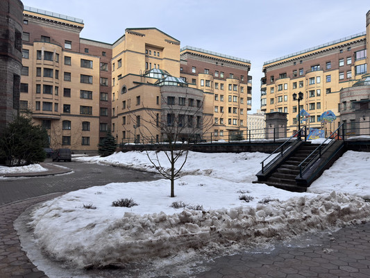 Продам двухкомнатную (2-комн.) квартиру, Нахимова ул, 15, Санкт-Петербург г