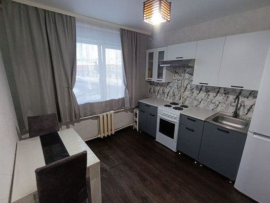 Продам двухкомнатную (2-комн.) квартиру, Шевченко ул, 22а, Ханты-Мансийск г