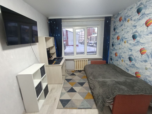 Продам двухкомнатную (2-комн.) квартиру, Шевченко ул, 22а, Ханты-Мансийск г