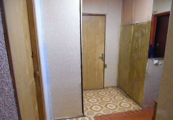 Продам двухкомнатную (2-комн.) квартиру, 10-я Парковая ул, 4, Москва г