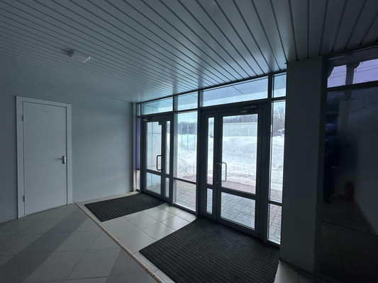 Сдам коммерческое помещение 90 м2, Родины ул, 43, Казань г