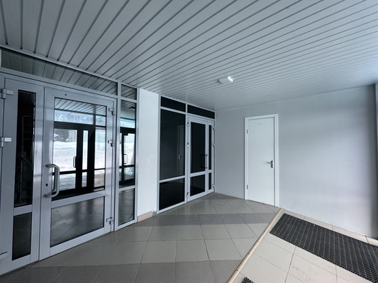 Сдам коммерческое помещение 90 м2, Родины ул, 43, Казань г