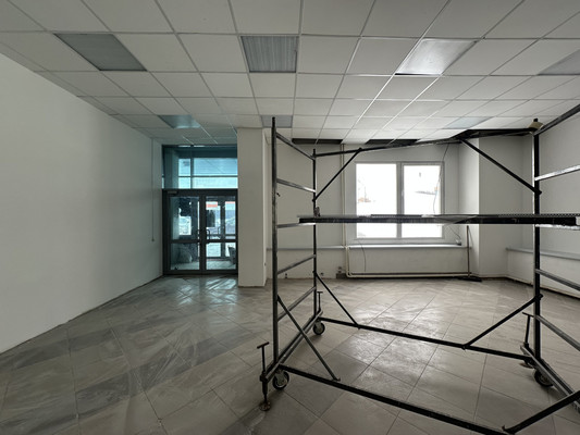 Сдам коммерческое помещение 90 м2, Родины ул, 43, Казань г