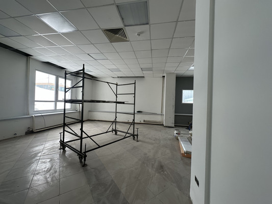 Сдам коммерческое помещение 90 м2, Родины ул, 43, Казань г