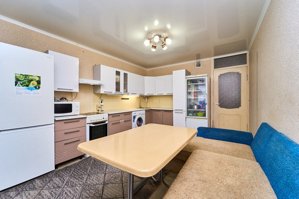 Продам двухкомнатную (2-комн.) квартиру, Симферопольская ул, 58, Краснодар г