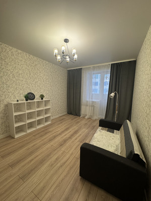 Продам двухкомнатную (2-комн.) квартиру, Самоцветы мкр, 8, Иваново г