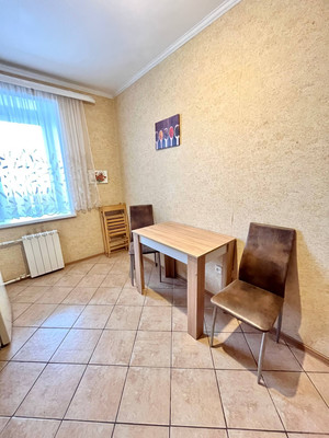 Продам однокомнатную (1-комн.) квартиру, Колхозная ул, 16к1, Услонь д