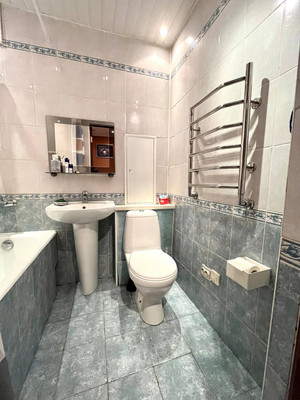 Продам однокомнатную (1-комн.) квартиру, Колхозная ул, 16к1, Услонь д