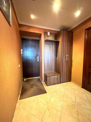 Продам однокомнатную (1-комн.) квартиру, Колхозная ул, 16к1, Услонь д