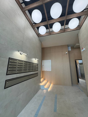 Продам однокомнатную (1-комн.) квартиру, Дзержинского ул, 33, Ханты-Мансийск г