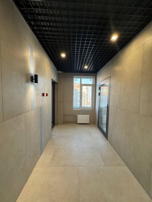 Продам однокомнатную (1-комн.) квартиру, Дзержинского ул, 33, Ханты-Мансийск г