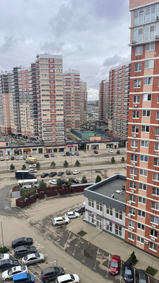 Продам двухкомнатную (2-комн.) квартиру, Западный Обход ул, 39/2к4, Краснодар г