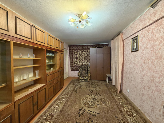 Продам двухкомнатную (2-комн.) квартиру, Костычева ул, 35, Брянск г